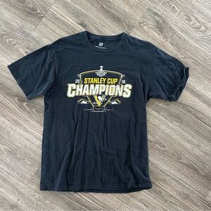 Pittsburg penguins 2016 Stanley cup champions t-shirt medium